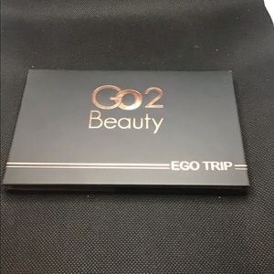 Go 2 Beauty ego trip eyeshadow palette